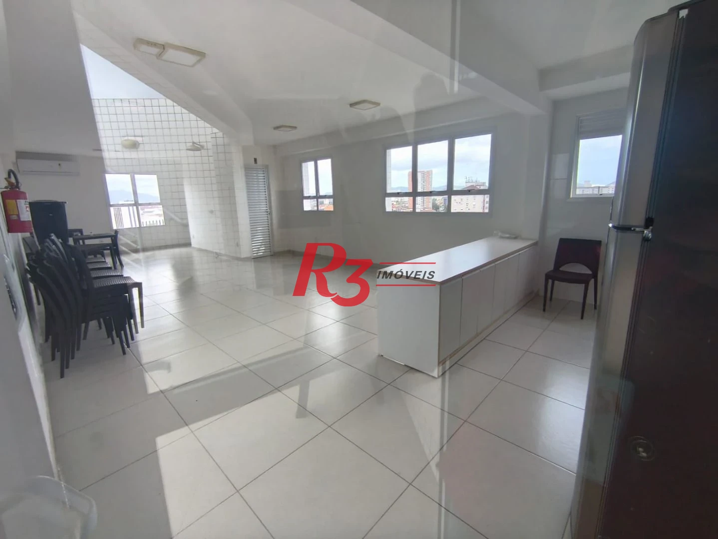 Apartamento com 1 dormitório para alugar, 52 m² por R$ 4.200,00/mês - Boqueirão - Santos/SP