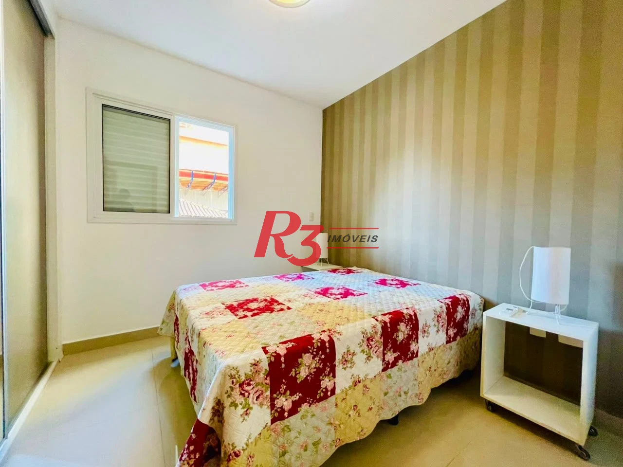 Apartamento com 1 dormitório para alugar, 54 m² por R$ 4.700,00/mês - Embaré - Santos/SP