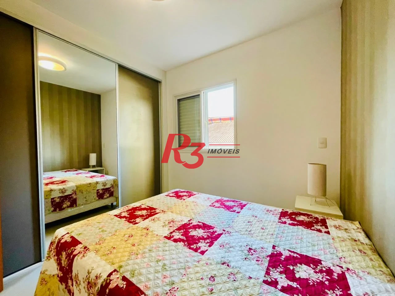 Apartamento com 1 dormitório para alugar, 54 m² por R$ 4.700,00/mês - Embaré - Santos/SP