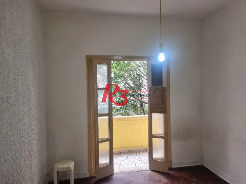 Kitnet com 1 dormitório à venda, 40 m² por R$ 300.000,00 - Boqueirão - Santos/SP