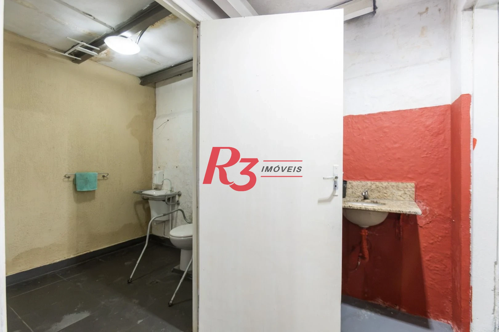 Loja para alugar, 400 m² por R$ 7.000,00/mês - Paquetá - Santos/SP