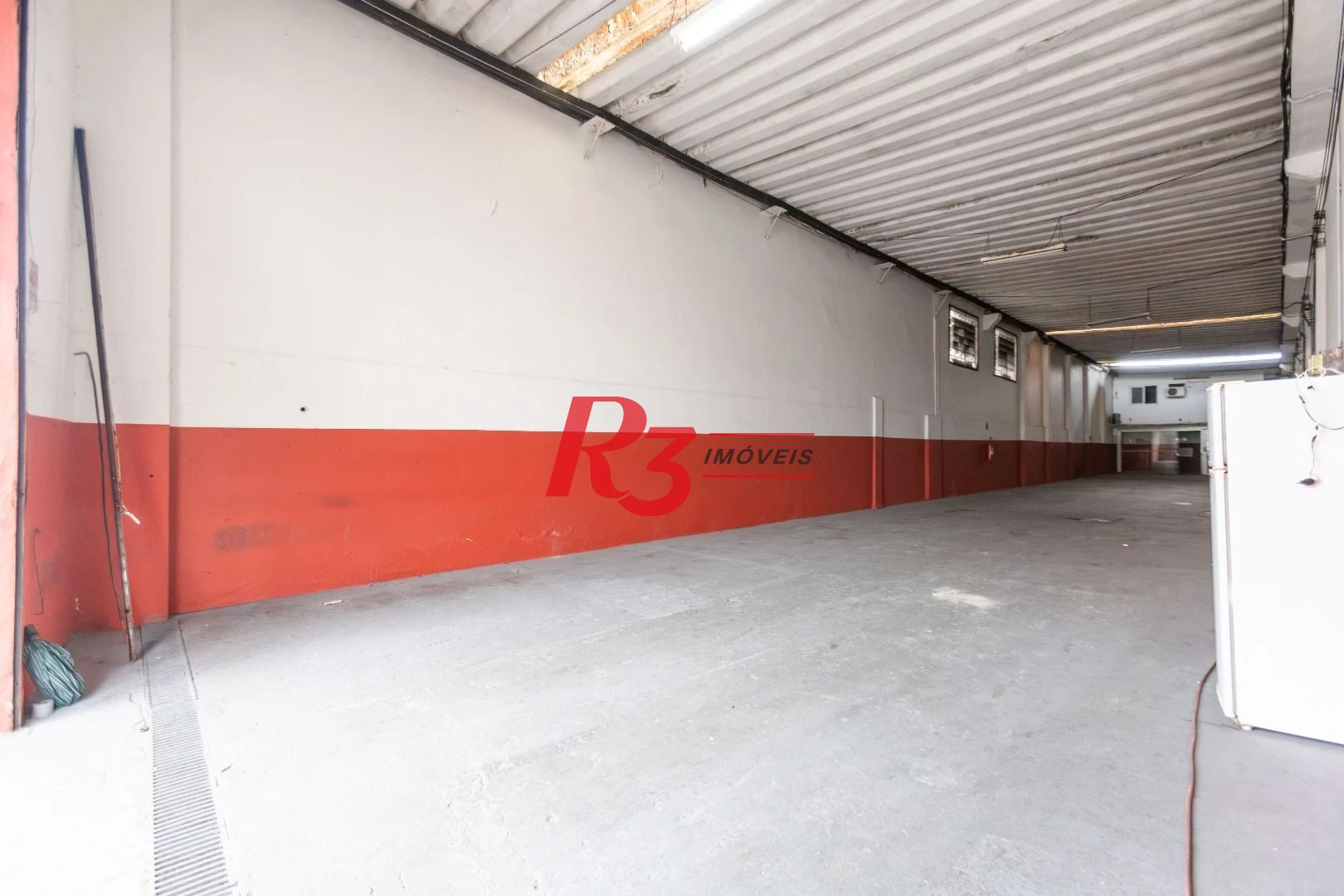 Loja para alugar, 400 m² por R$ 7.000,00/mês - Paquetá - Santos/SP