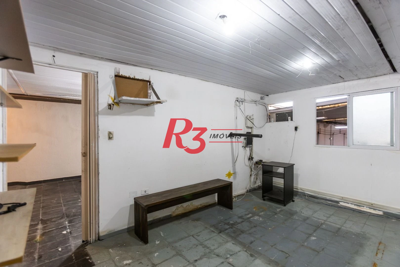 Loja para alugar, 400 m² por R$ 7.000,00/mês - Paquetá - Santos/SP