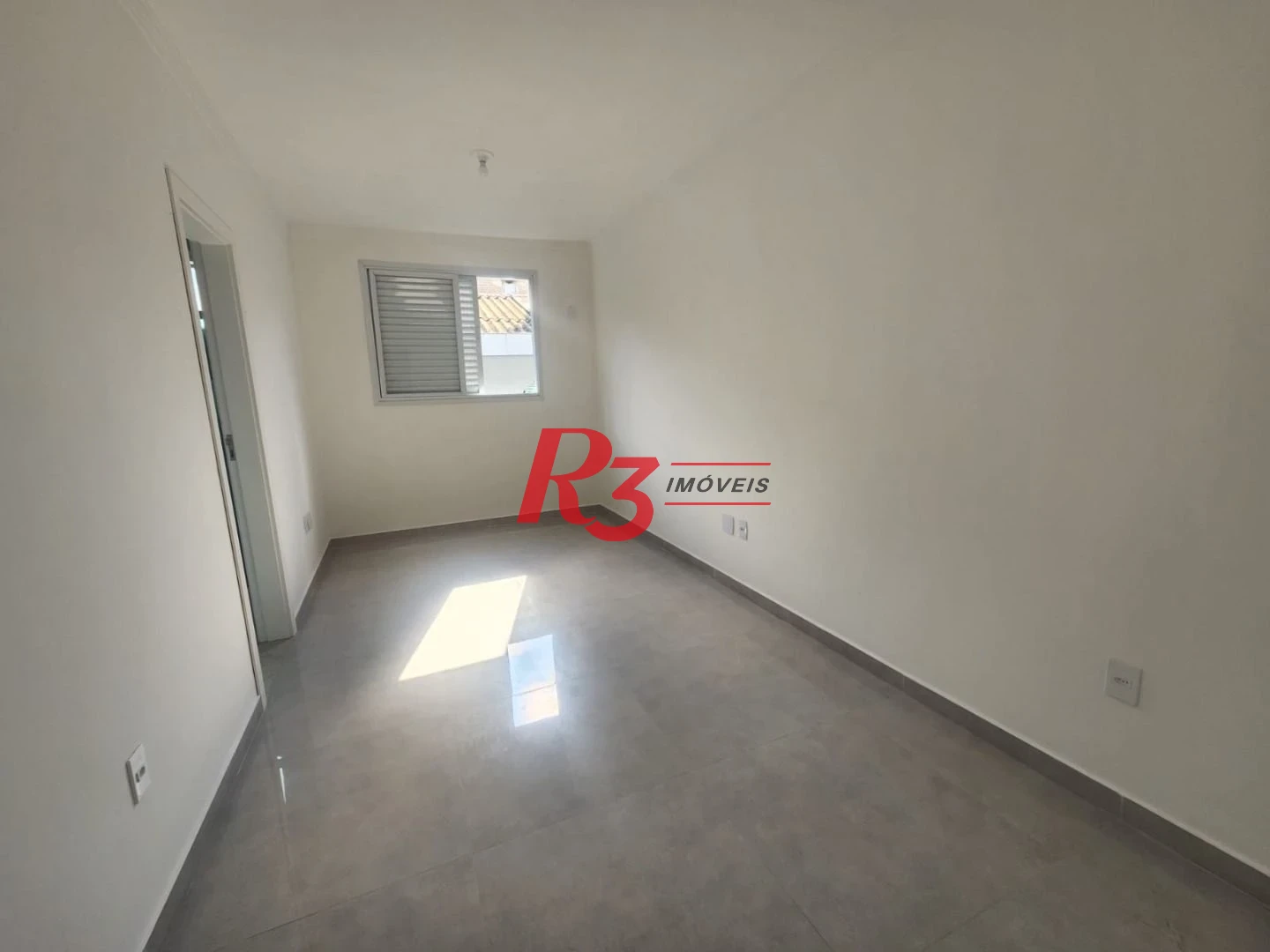 Casa com 3 dormitórios à venda, 198 m² por R$ 1.650.000,00 - Marapé - Santos/SP
