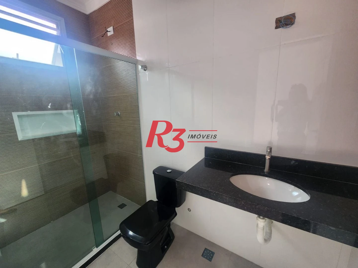 Casa com 3 dormitórios à venda, 198 m² por R$ 1.650.000,00 - Marapé - Santos/SP