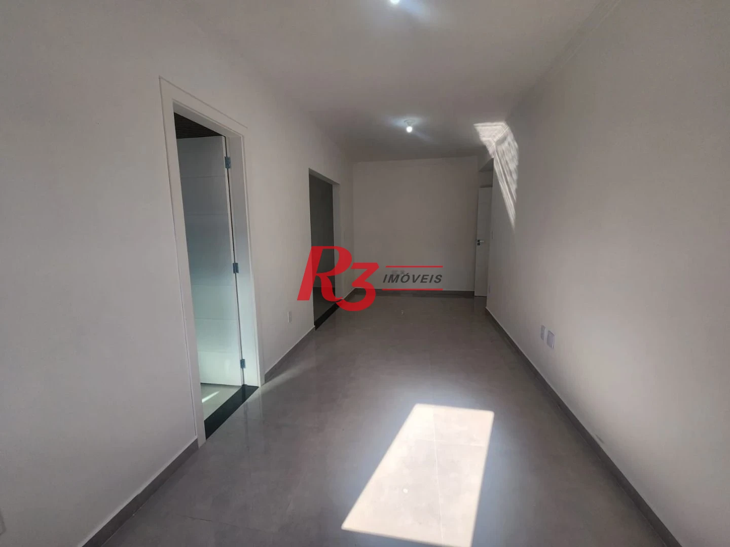 Casa com 3 dormitórios à venda, 198 m² por R$ 1.650.000,00 - Marapé - Santos/SP