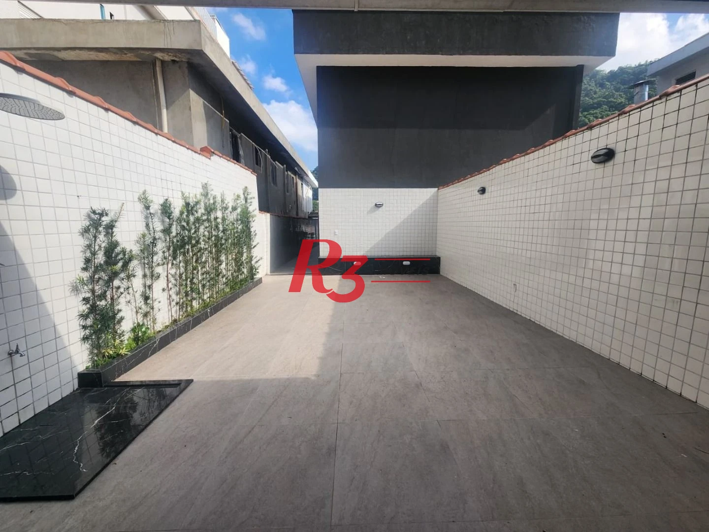 Casa com 3 dormitórios à venda, 198 m² por R$ 1.650.000,00 - Marapé - Santos/SP