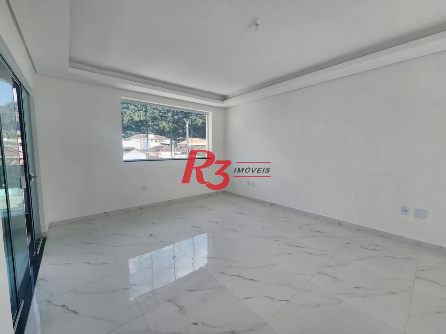Casa com 3 dormitórios à venda, 198 m² por R$ 1.650.000,00 - Marapé - Santos/SP