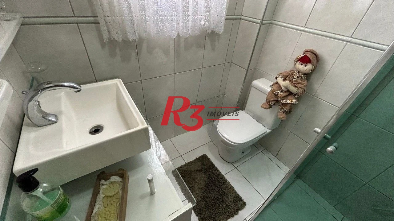 Apartamento com 4 dormitórios à venda, 114 m² por R$ 630.000,00 - Marapé - Santos/SP