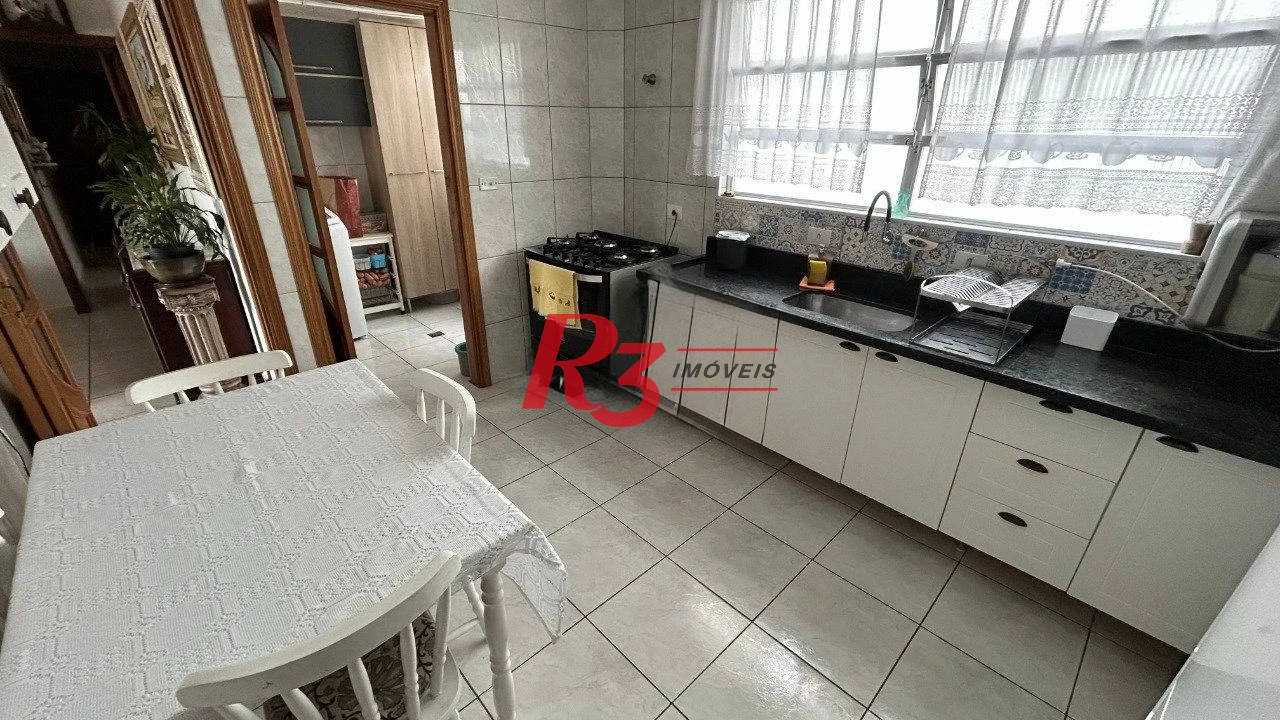 Apartamento com 4 dormitórios à venda, 114 m² por R$ 630.000,00 - Marapé - Santos/SP