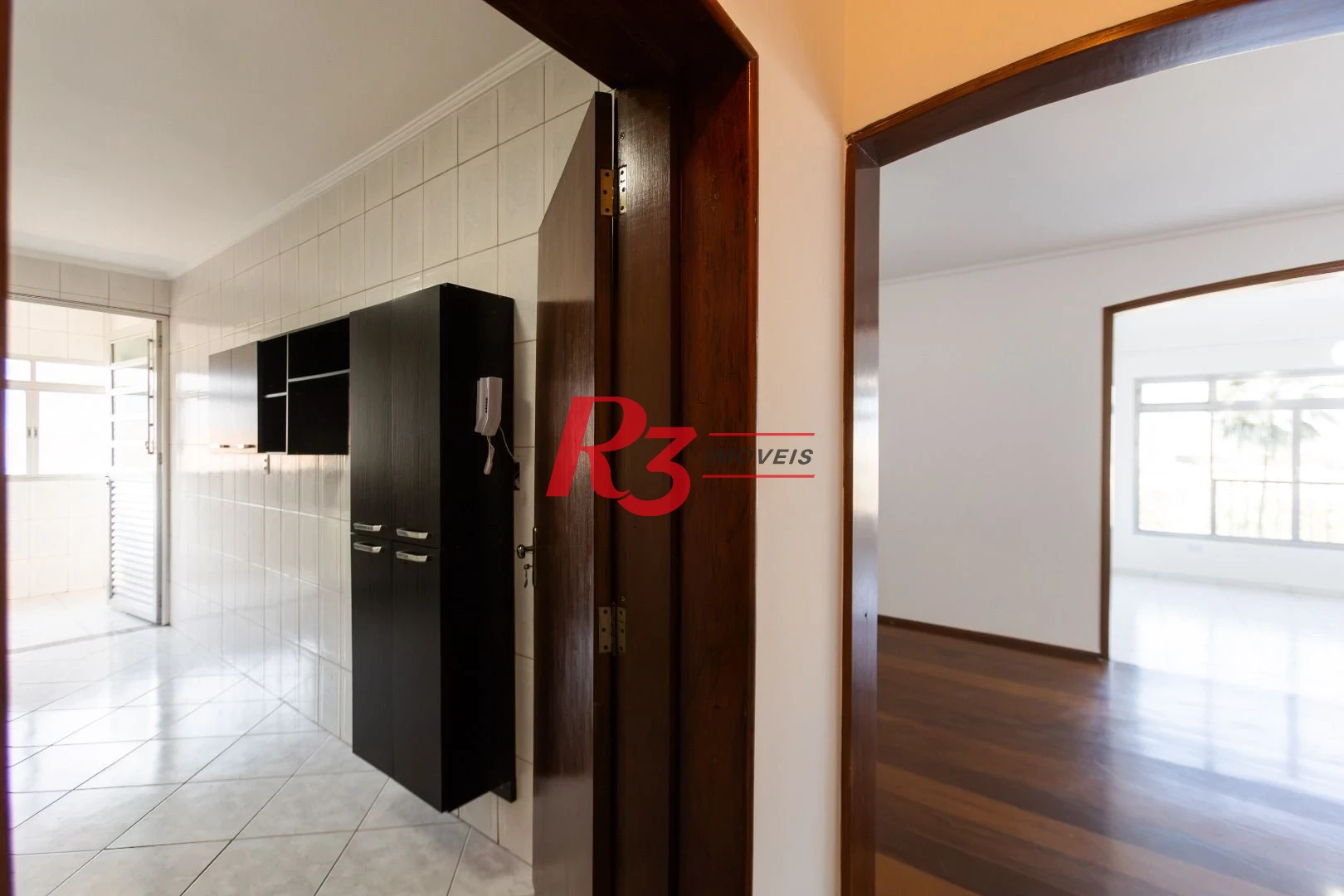 Apartamento com 2 dormitórios para alugar, 90 m² por R$ 3.800,00/mês - Vila Matias - Santos/SP