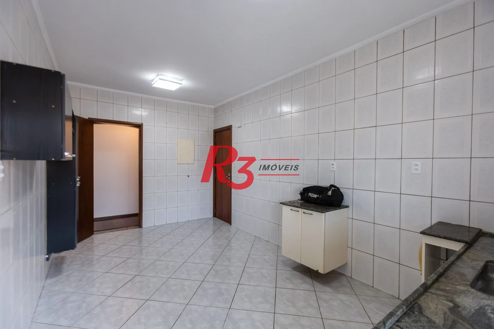 Apartamento com 2 dormitórios para alugar, 90 m² por R$ 3.800,00/mês - Vila Matias - Santos/SP