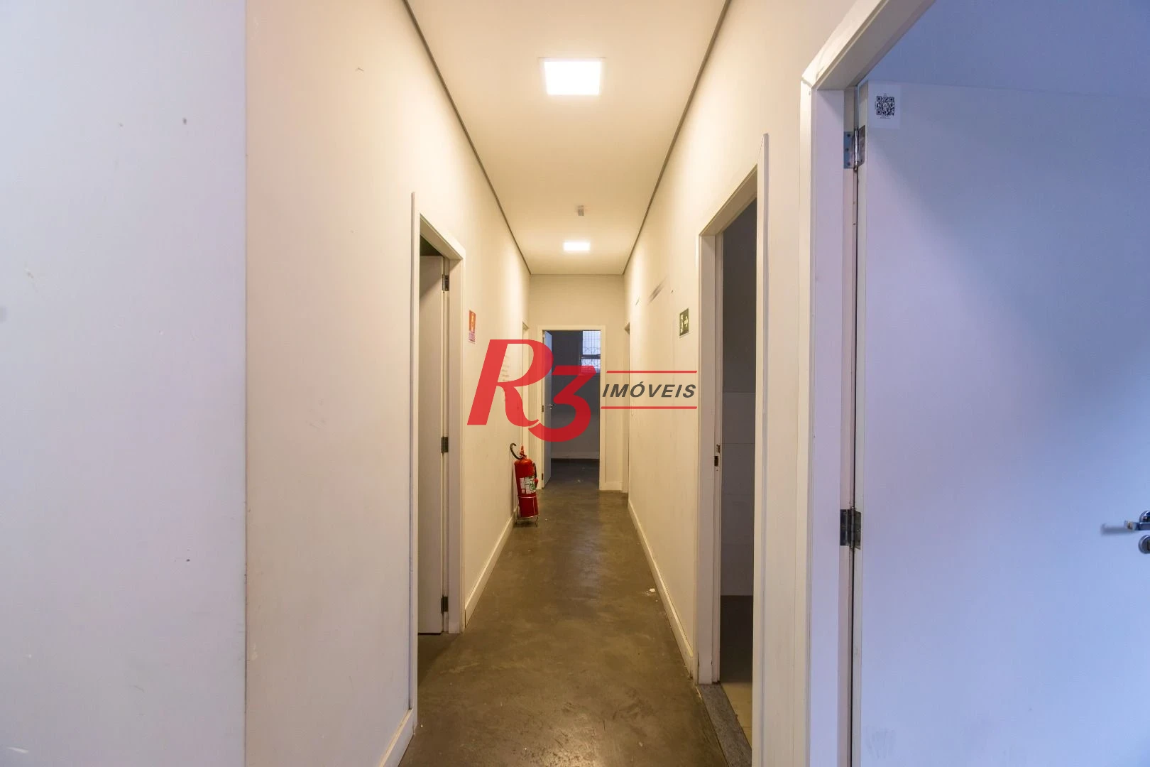 Loja para alugar, 2350 m² - Campo Grande - Santos/SP