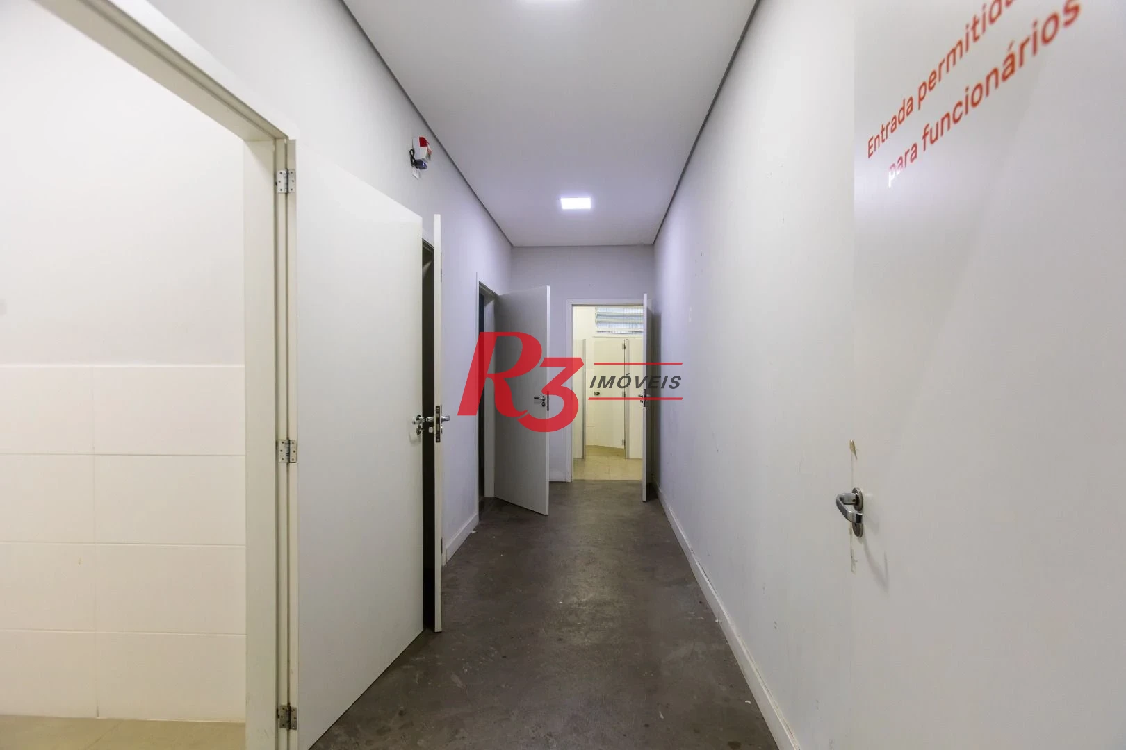 Loja para alugar, 2350 m² - Campo Grande - Santos/SP