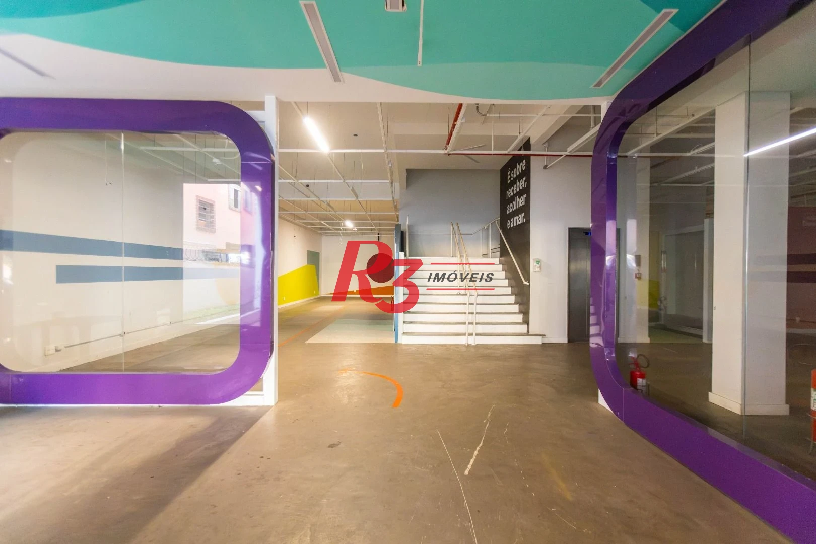 Loja para alugar, 2350 m² - Campo Grande - Santos/SP