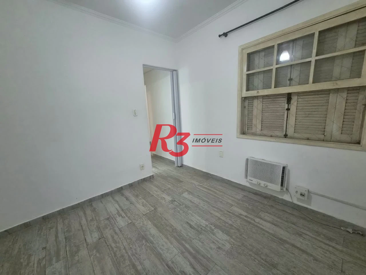 Apartamento com 1 dormitório à venda, 50 m² por R$ 359.000,00 - Embaré - Santos/SP