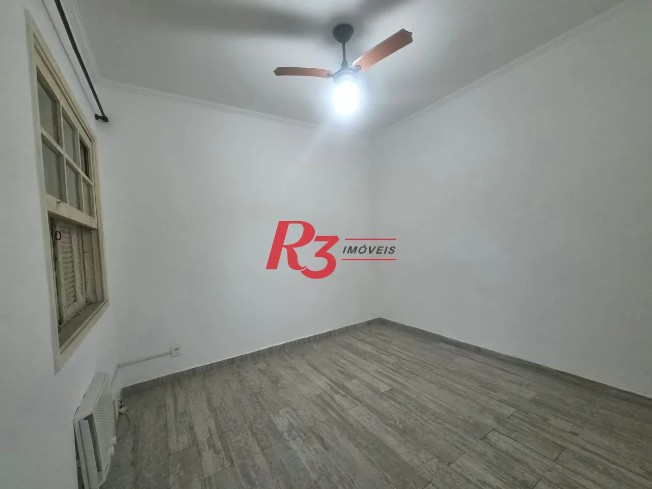 Apartamento com 1 dormitório à venda, 50 m² por R$ 359.000,00 - Embaré - Santos/SP