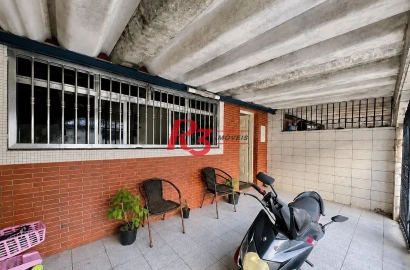 Sobrado com 2 dormitórios à venda, 118 m² por R$ 550.000,00 - Marapé - Santos/SP