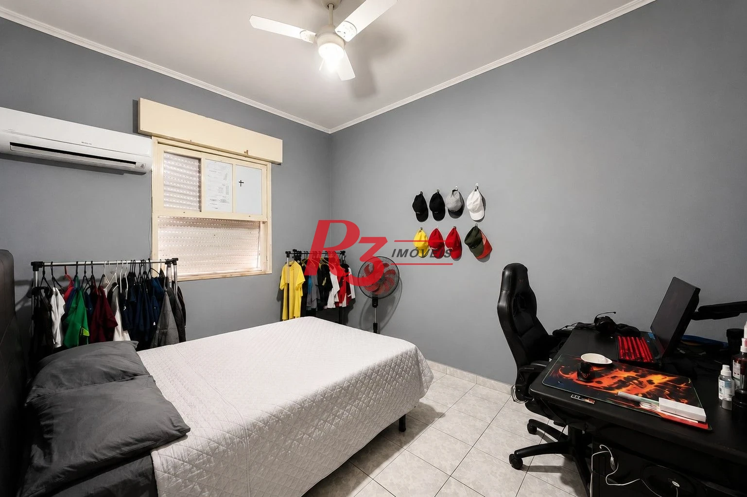 Sobrado com 2 dormitórios à venda, 118 m² por R$ 550.000,00 - Marapé - Santos/SP