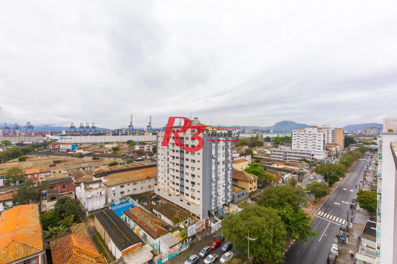 Cobertura com 2 dormitórios à venda, 201 m² por R$ 865.000,00 - Aparecida - Santos/SP