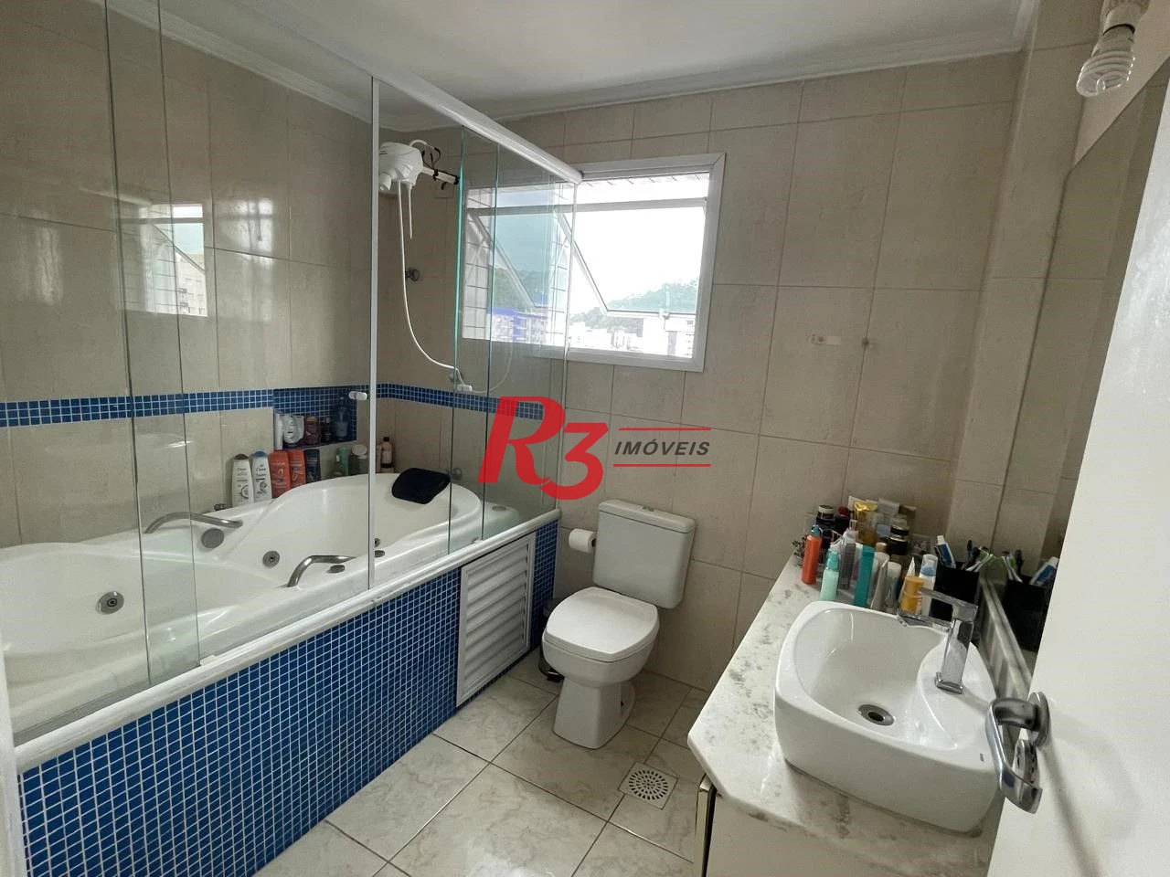 Cobertura com 4 dormitórios à venda, 268 m² por R$ 1.900.000,00 - Campo Grande - Santos/SP