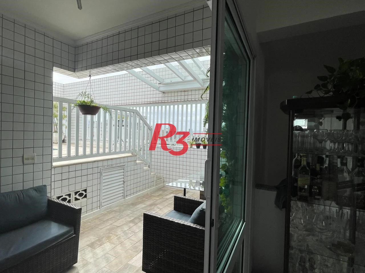 Cobertura com 4 dormitórios à venda, 268 m² por R$ 1.900.000,00 - Campo Grande - Santos/SP