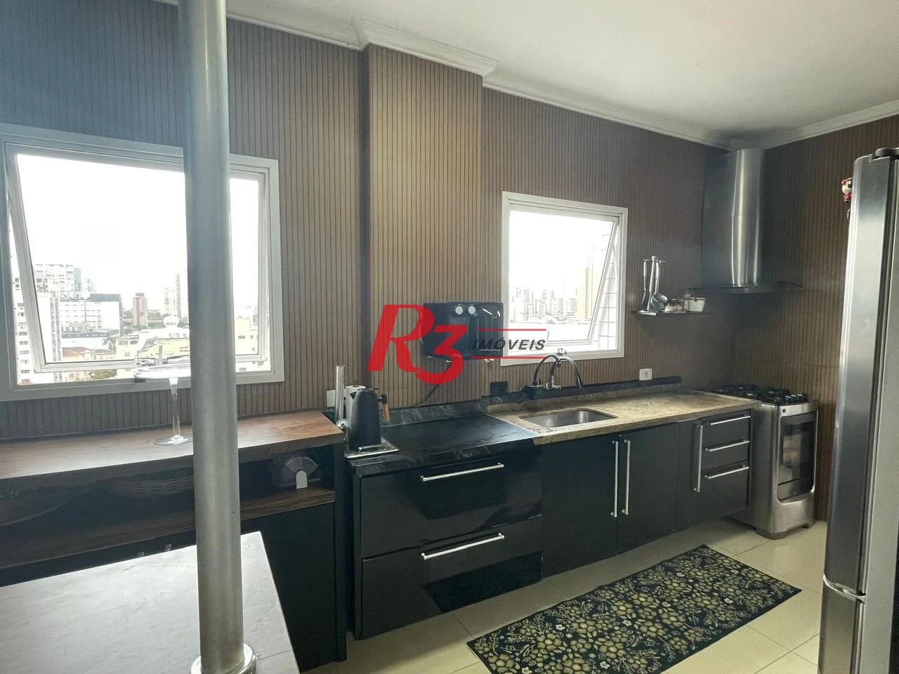 Cobertura com 4 dormitórios à venda, 268 m² por R$ 1.900.000,00 - Campo Grande - Santos/SP