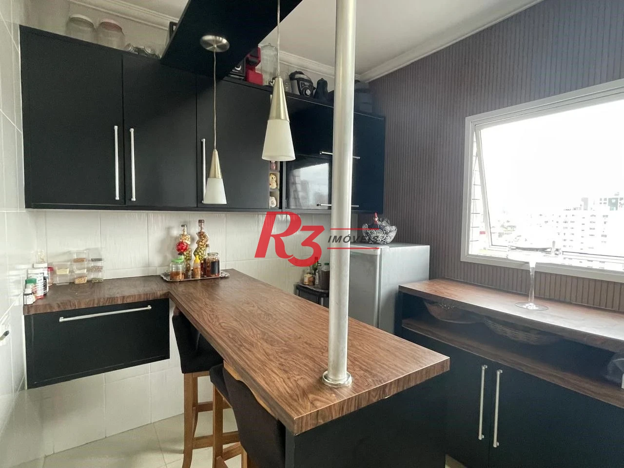 Cobertura com 4 dormitórios à venda, 268 m² por R$ 1.900.000,00 - Campo Grande - Santos/SP