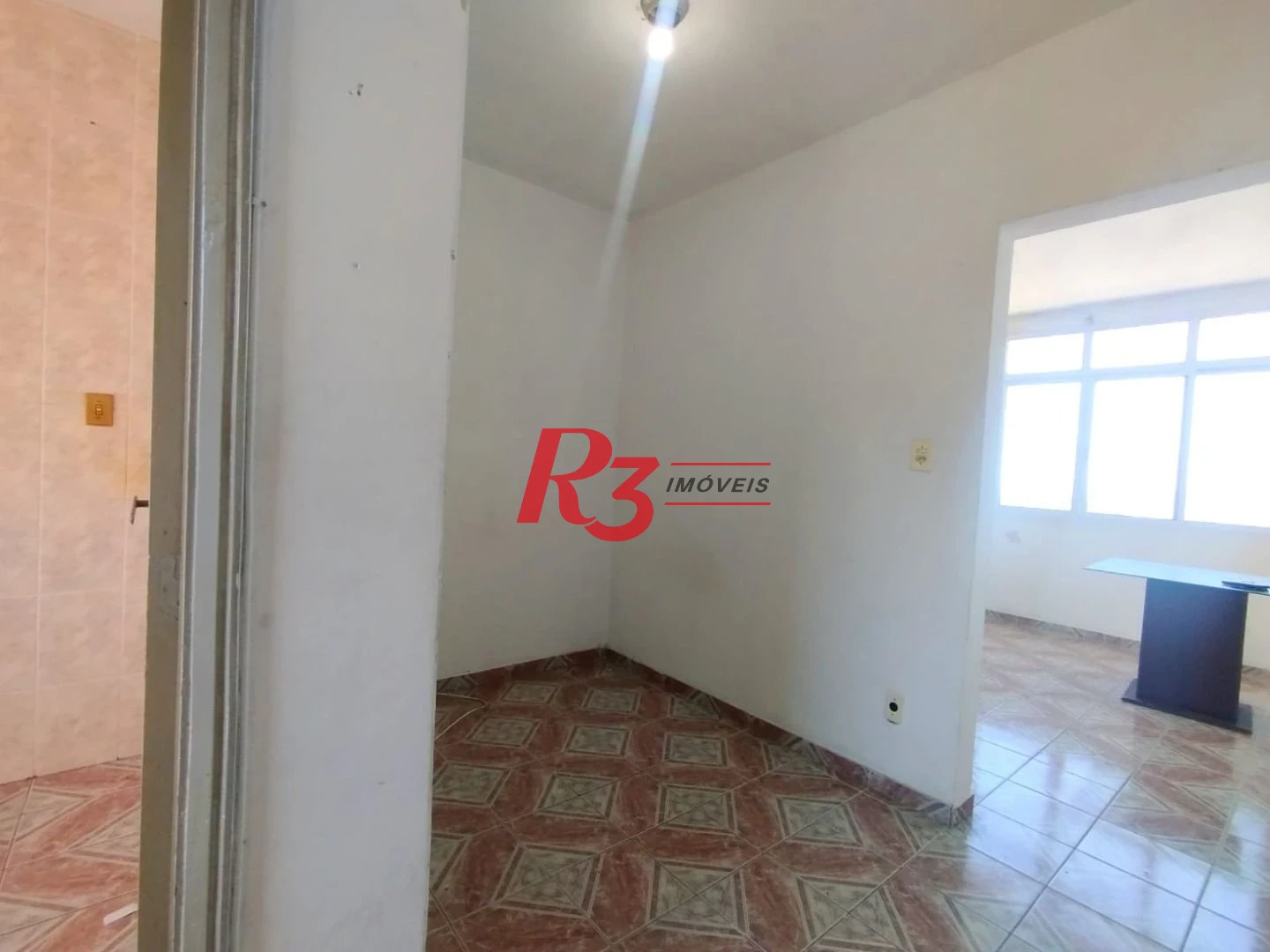 Kitnet com 1 dormitório à venda, 53 m² por R$ 335.000,00 - José Menino - Santos/SP
