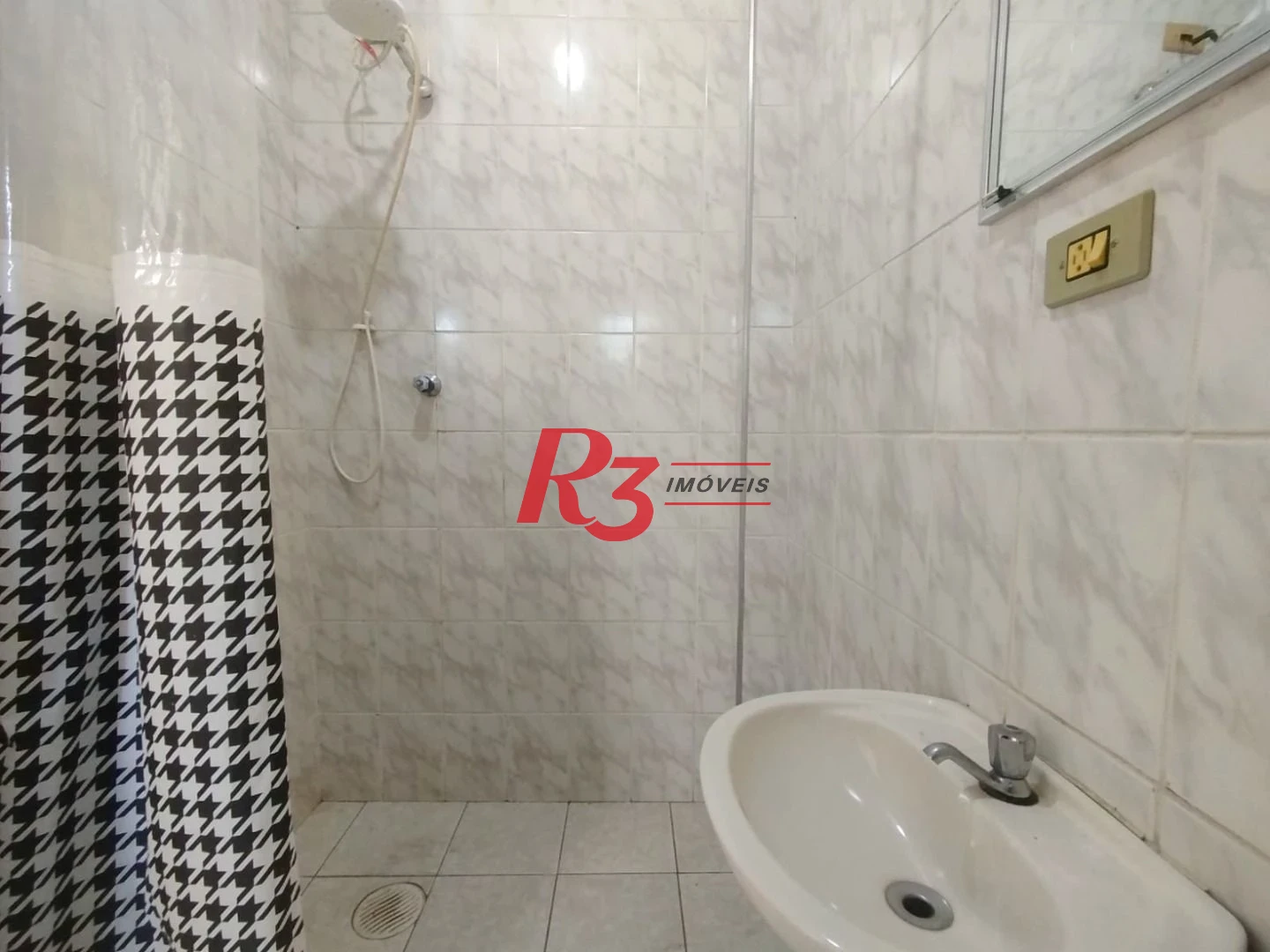 Kitnet com 1 dormitório à venda, 53 m² por R$ 335.000,00 - José Menino - Santos/SP