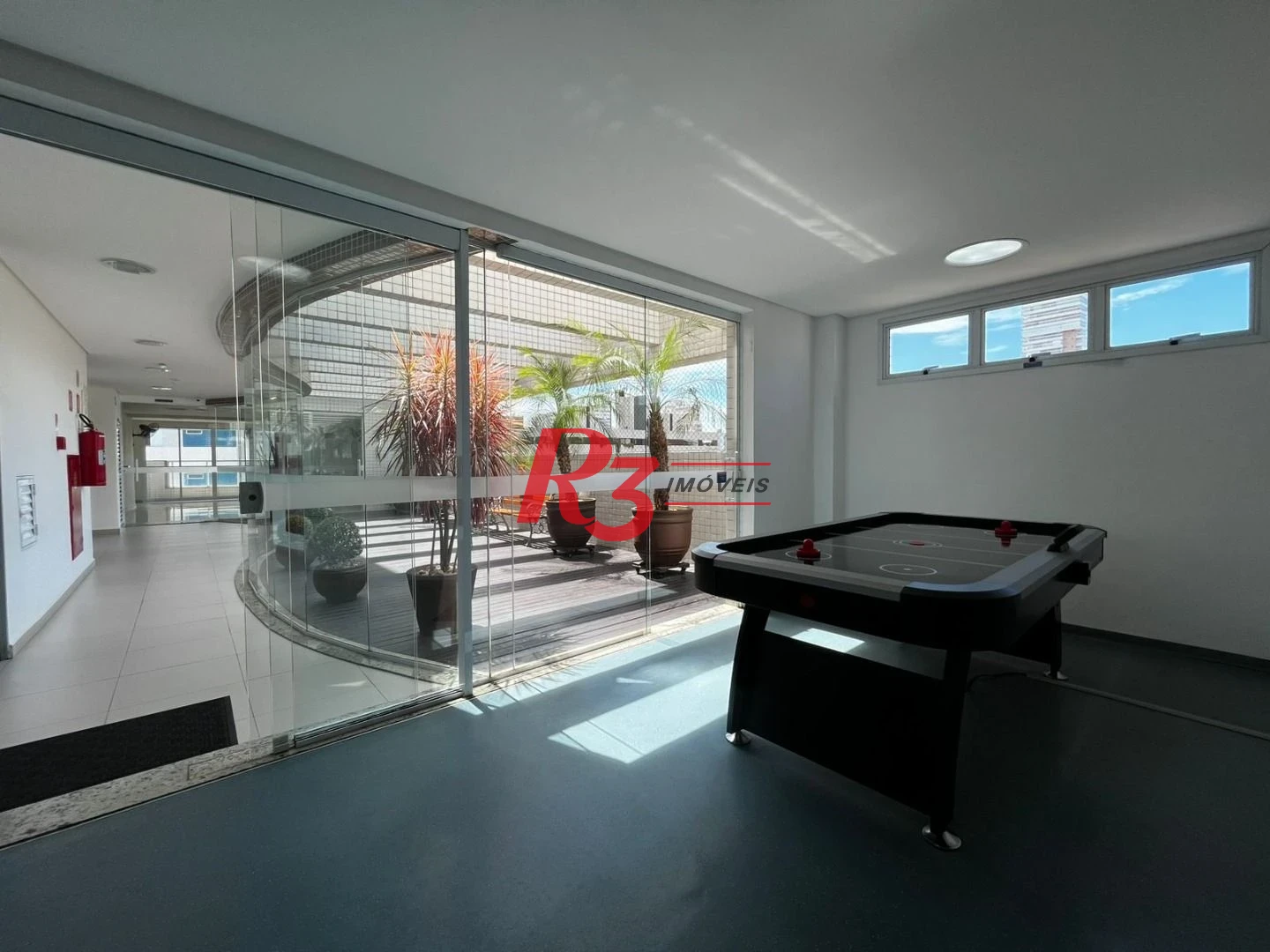 Apartamento Garden com 2 dormitórios para alugar, 90 m² por R$ 9.500,00/mês - Gonzaga - Santos/SP
