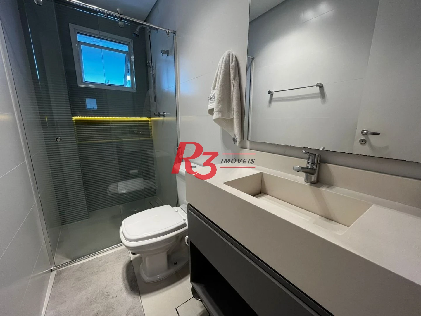 Apartamento Garden com 2 dormitórios para alugar, 90 m² por R$ 9.500,00/mês - Gonzaga - Santos/SP