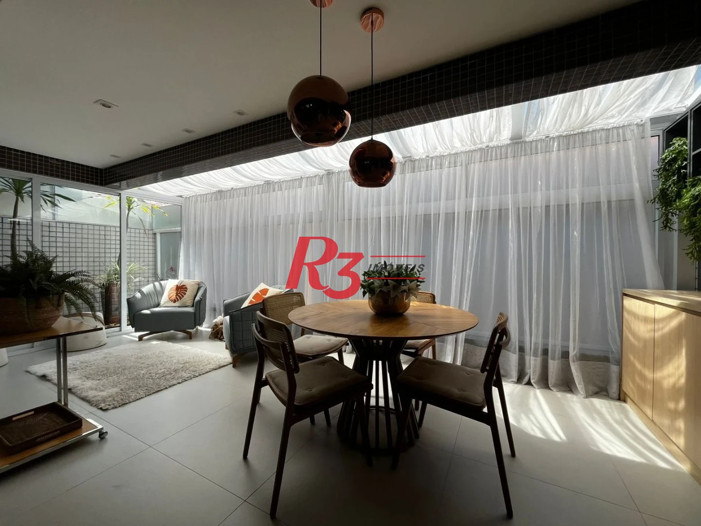 Apartamento Garden com 2 dormitórios para alugar, 90 m² por R$ 9.500,00/mês - Gonzaga - Santos/SP