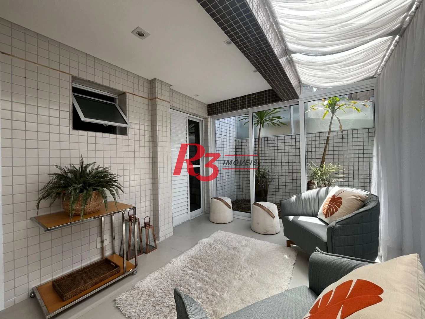 Apartamento Garden com 2 dormitórios para alugar, 90 m² por R$ 9.500,00/mês - Gonzaga - Santos/SP