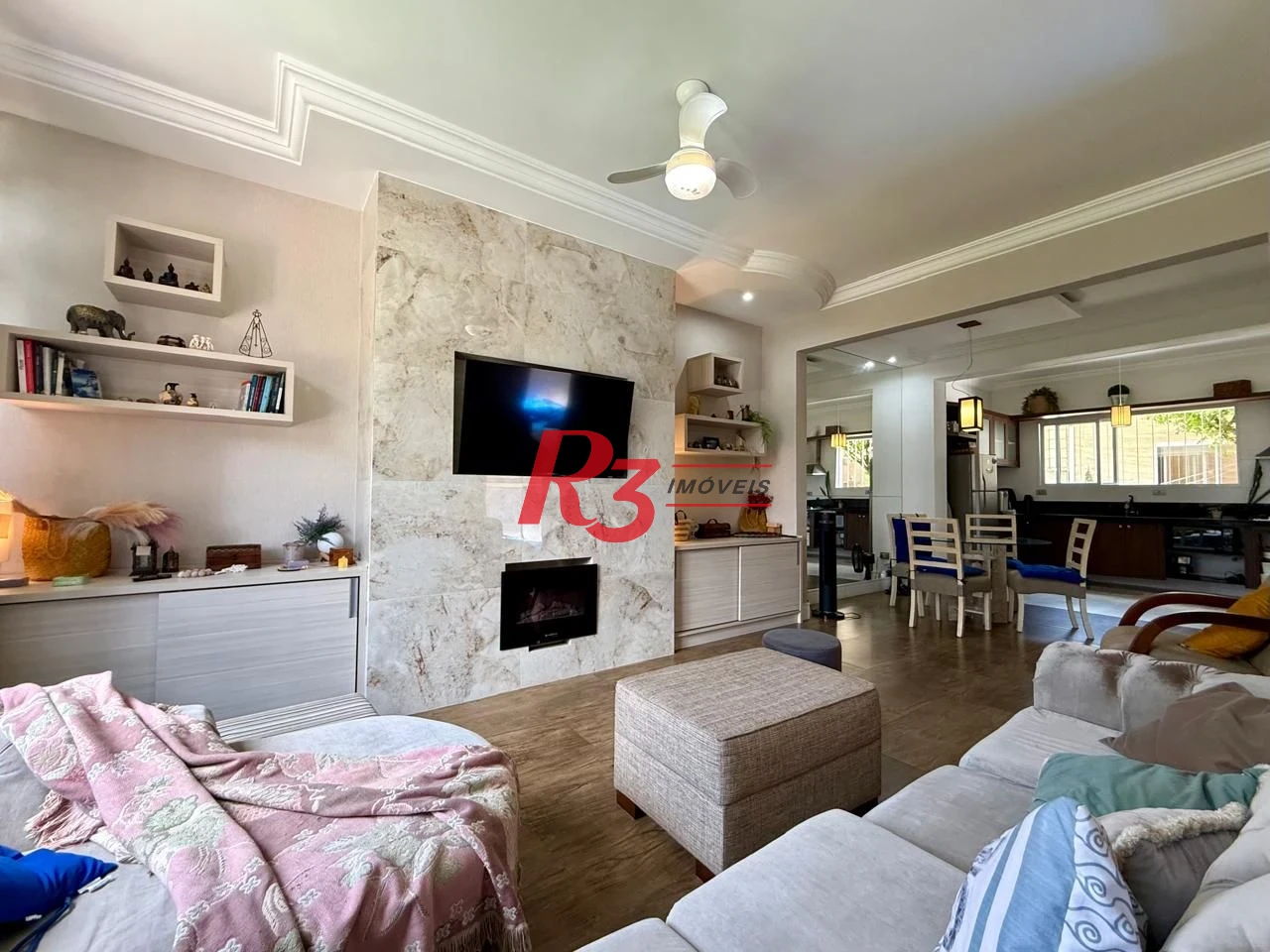 Casa com 2 dormitórios à venda, 188 m² por R$ 1.800.000,00 - Ponta da Praia - Santos/SP