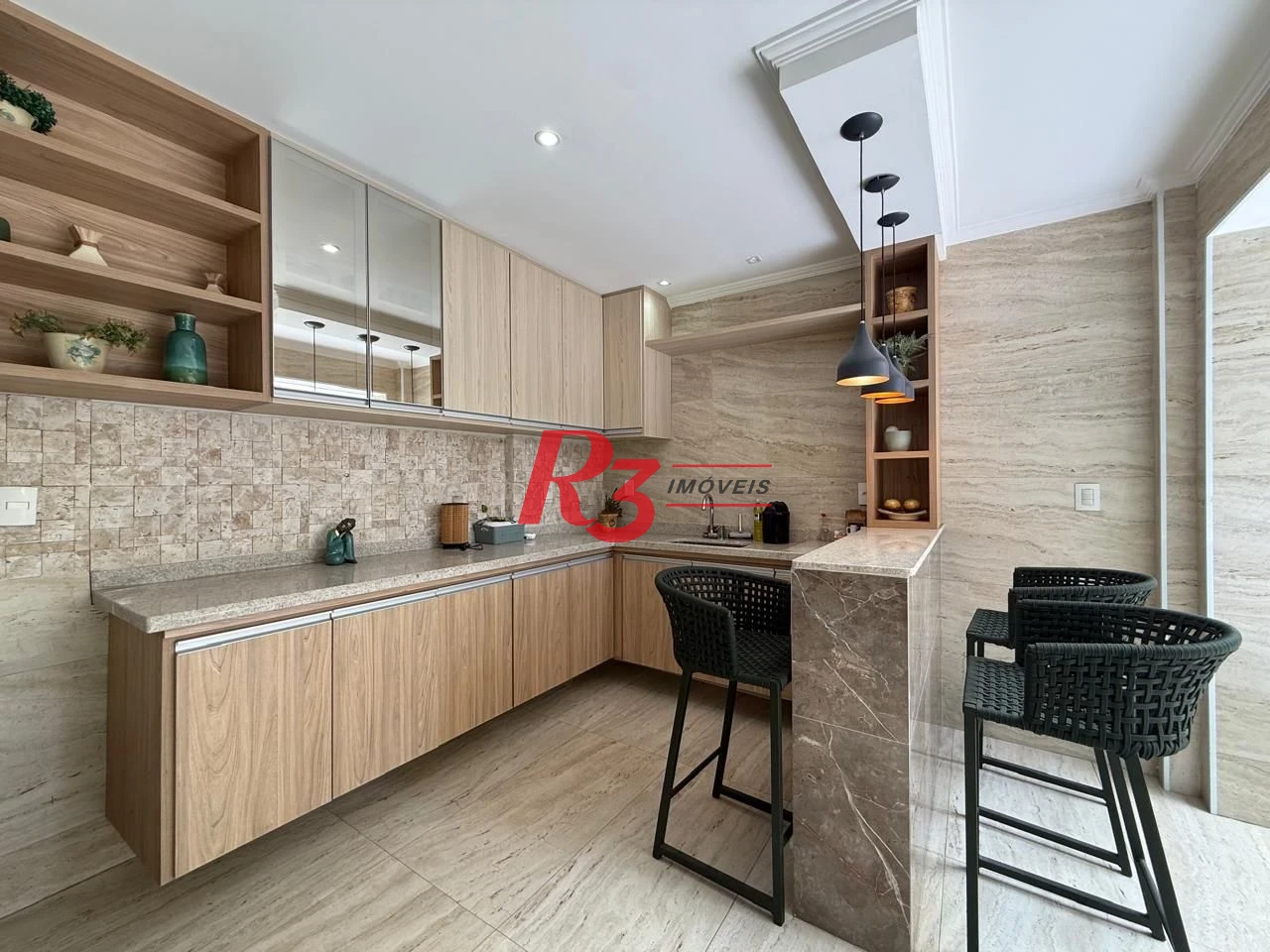 Casa com 2 dormitórios à venda, 188 m² por R$ 1.800.000,00 - Ponta da Praia - Santos/SP