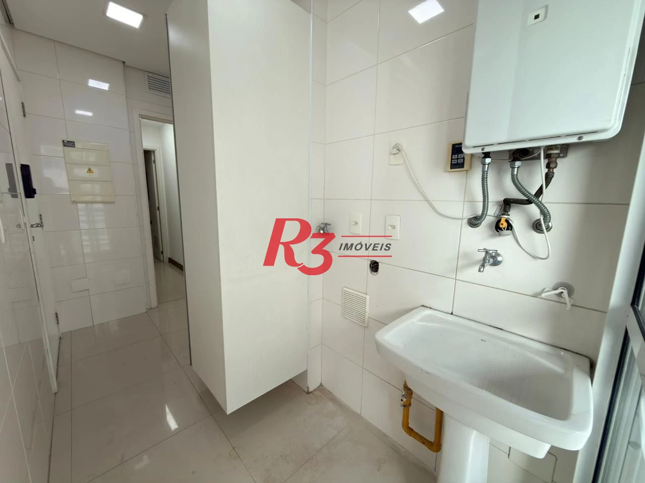 Apartamento com 3 dormitórios para alugar, 171 m² por R$ 16.850,00/mês - Embaré - Santos/SP