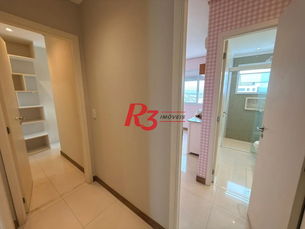 Apartamento com 3 dormitórios para alugar, 171 m² por R$ 16.850,00/mês - Embaré - Santos/SP