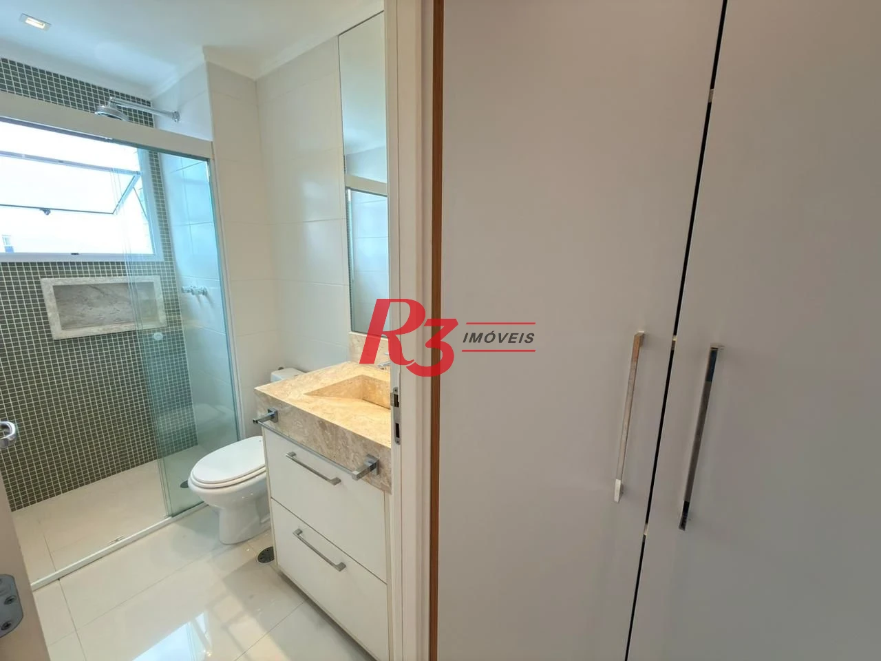 Apartamento com 3 dormitórios para alugar, 171 m² por R$ 16.850,00/mês - Embaré - Santos/SP