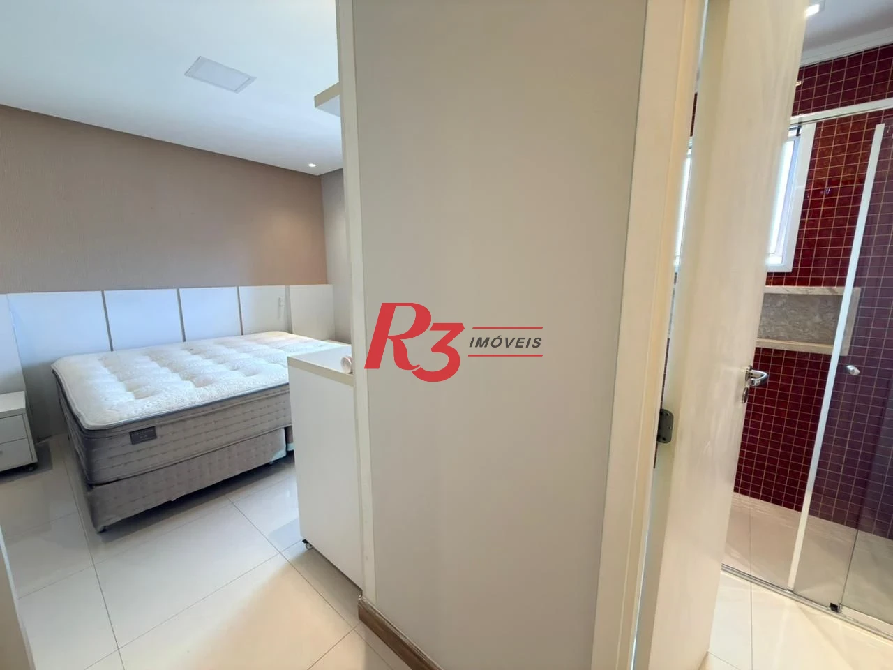 Apartamento com 3 dormitórios para alugar, 171 m² por R$ 16.850,00/mês - Embaré - Santos/SP