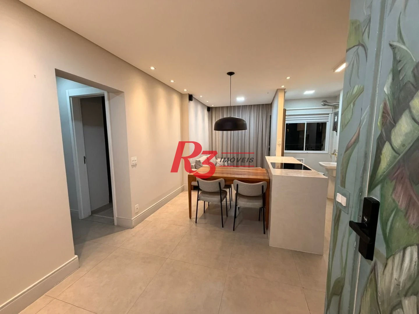 Apartamento com 2 dormitórios para alugar, 63 m² por R$ 4.500,00/mês - Marapé - Santos/SP