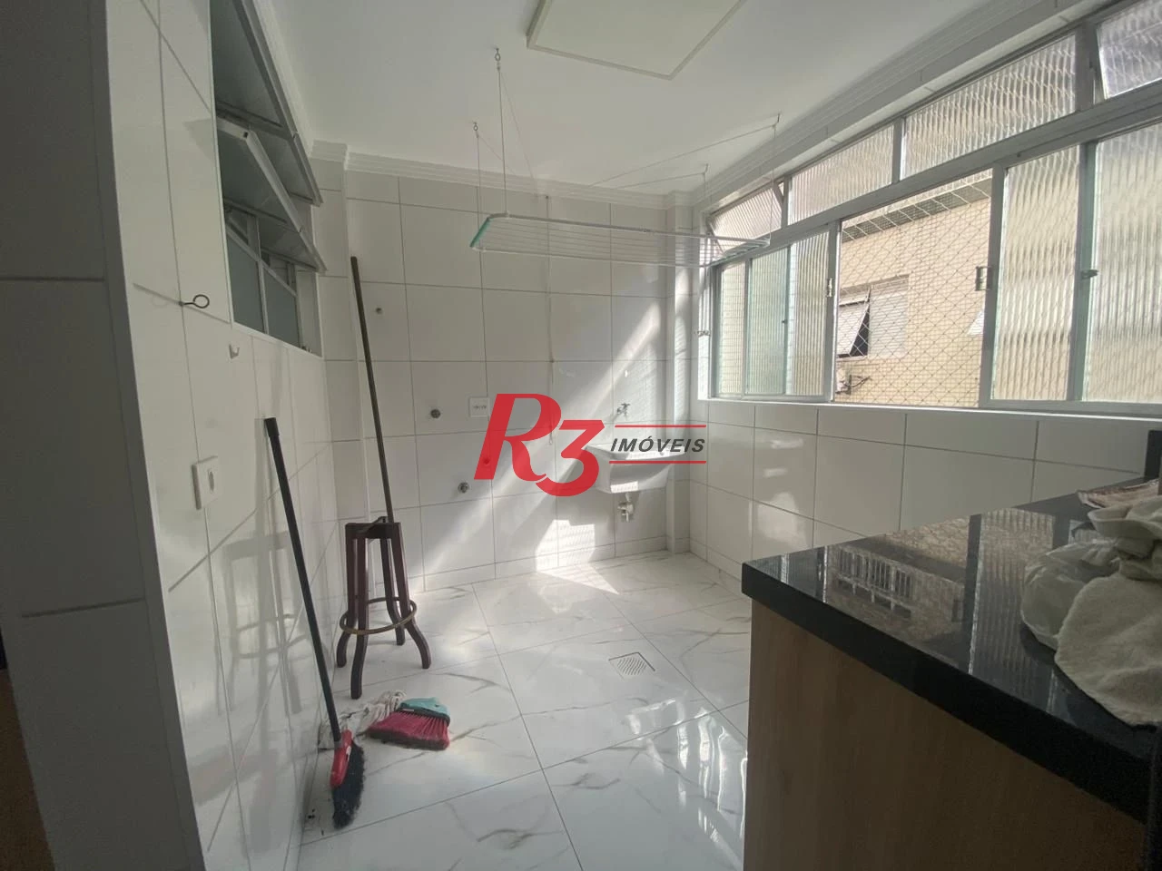 Apartamento com 3 dormitórios à venda, 146 m² por R$ 1.100.000,00 - José Menino - Santos/SP