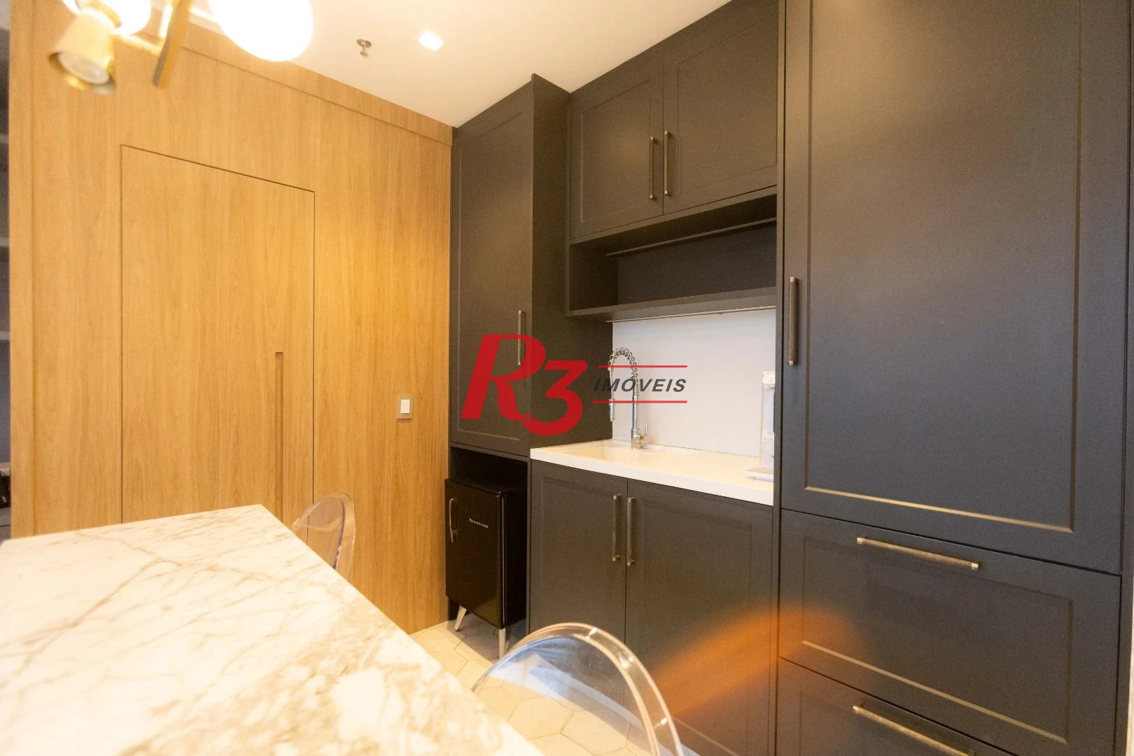 Sala para alugar, 52 m² por R$ 7.000,00/mês - Gonzaga - Santos/SP