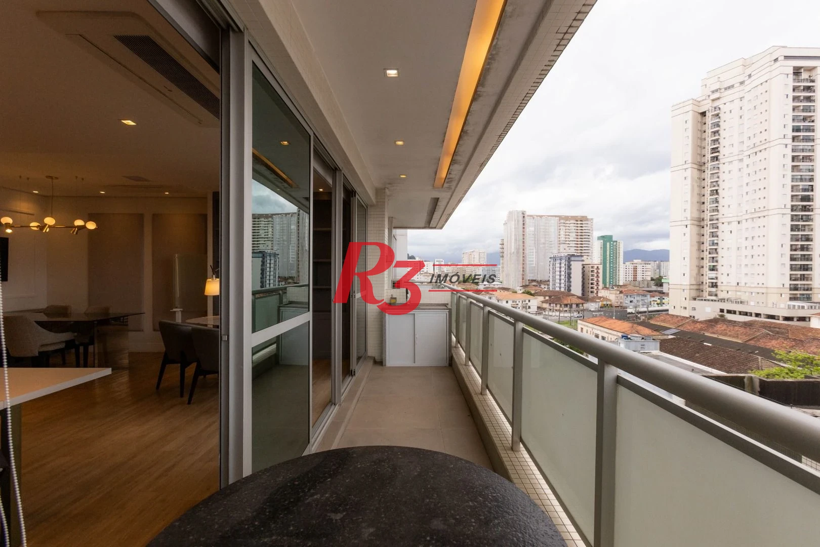 Sala para alugar, 52 m² por R$ 7.000,00/mês - Gonzaga - Santos/SP