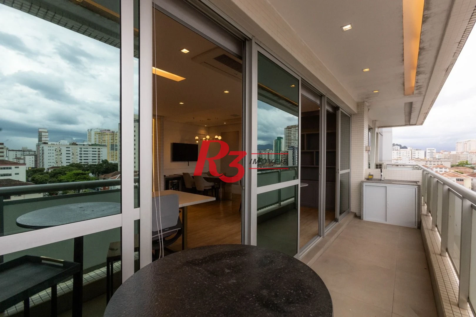 Sala para alugar, 52 m² por R$ 7.000,00/mês - Gonzaga - Santos/SP