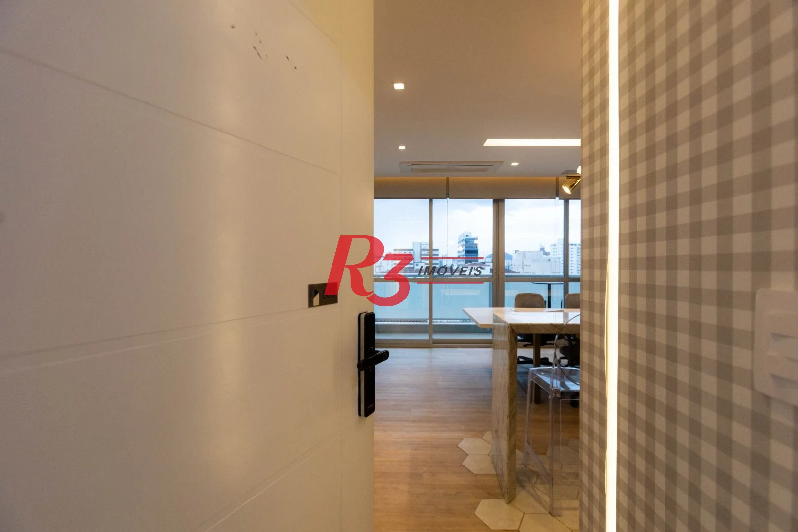 Sala para alugar, 52 m² por R$ 7.000,00/mês - Gonzaga - Santos/SP