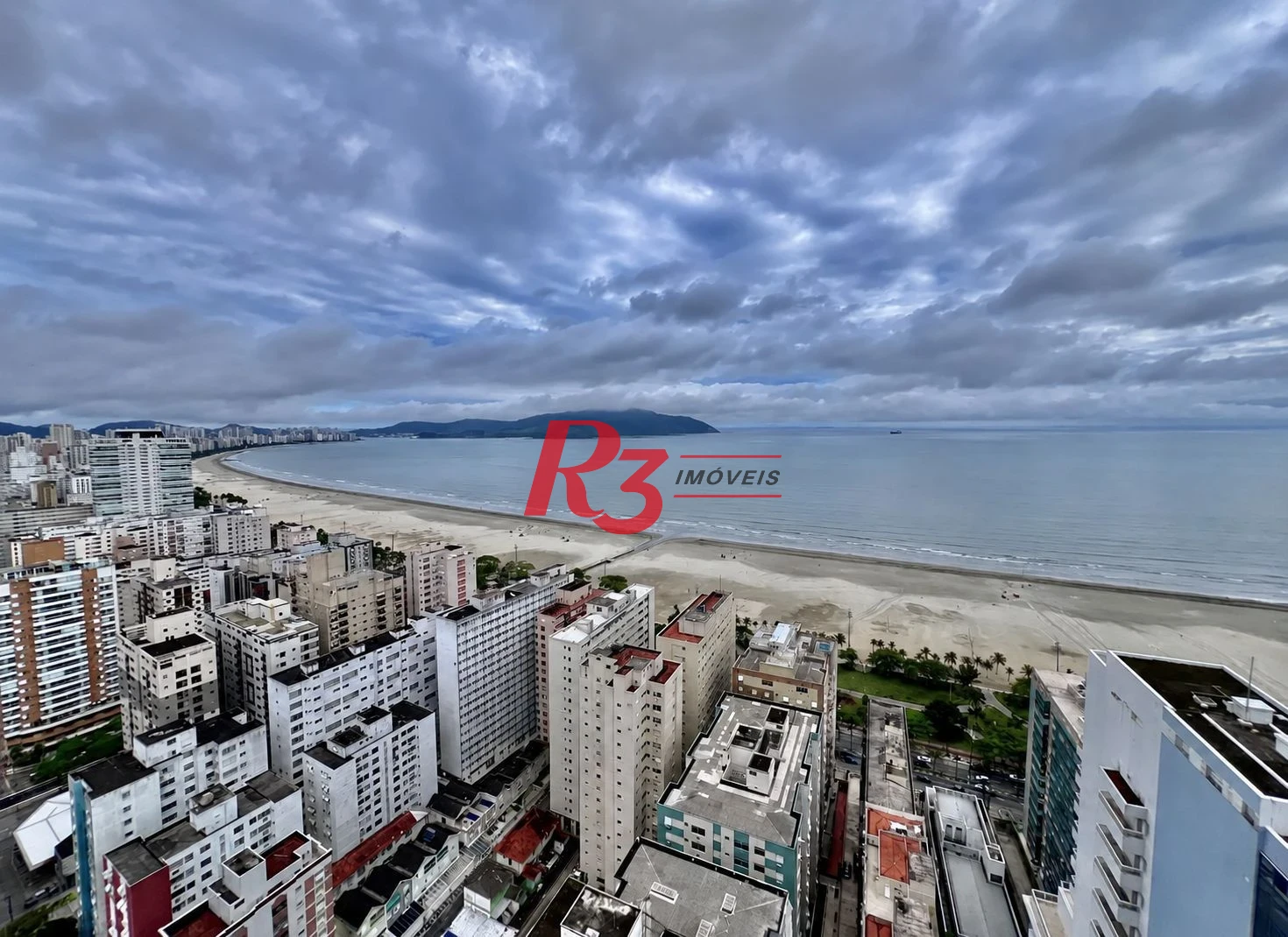 Apartamento com 3 dormitórios para alugar, 100 m² por R$ 7.500,00/mês - Pompéia - Santos/SP