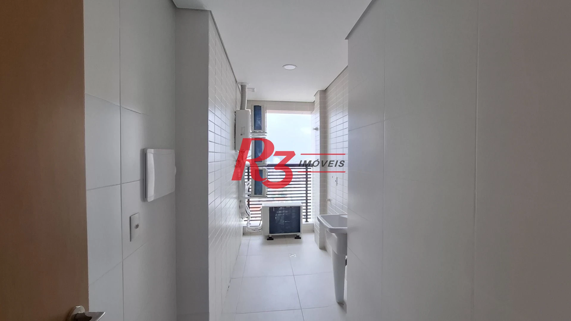Apartamento com 3 dormitórios à venda, 101 m² por R$ 1.960.000,00 - Gonzaga - Santos/SP