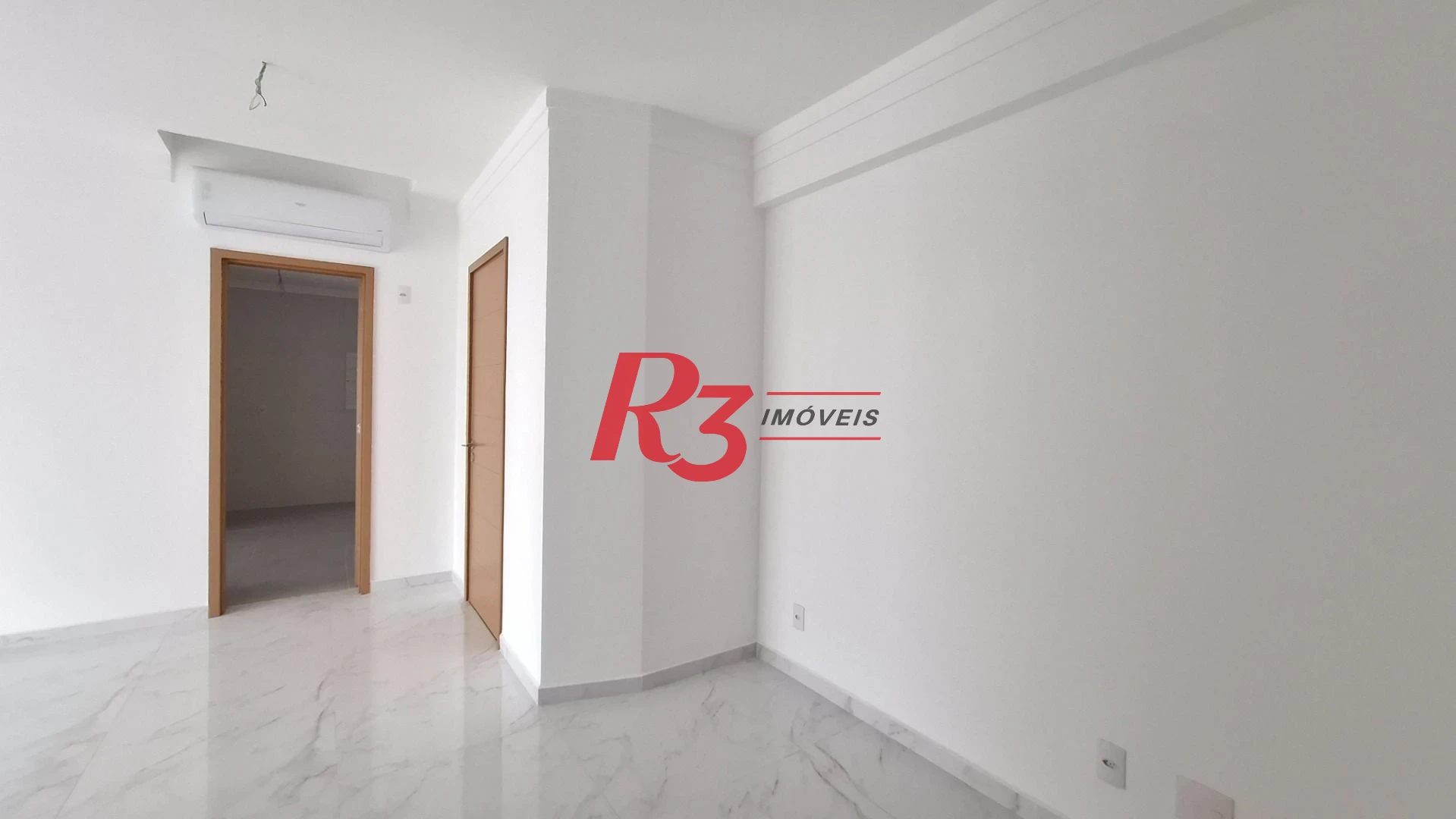 Apartamento com 3 dormitórios à venda, 101 m² por R$ 1.960.000,00 - Gonzaga - Santos/SP