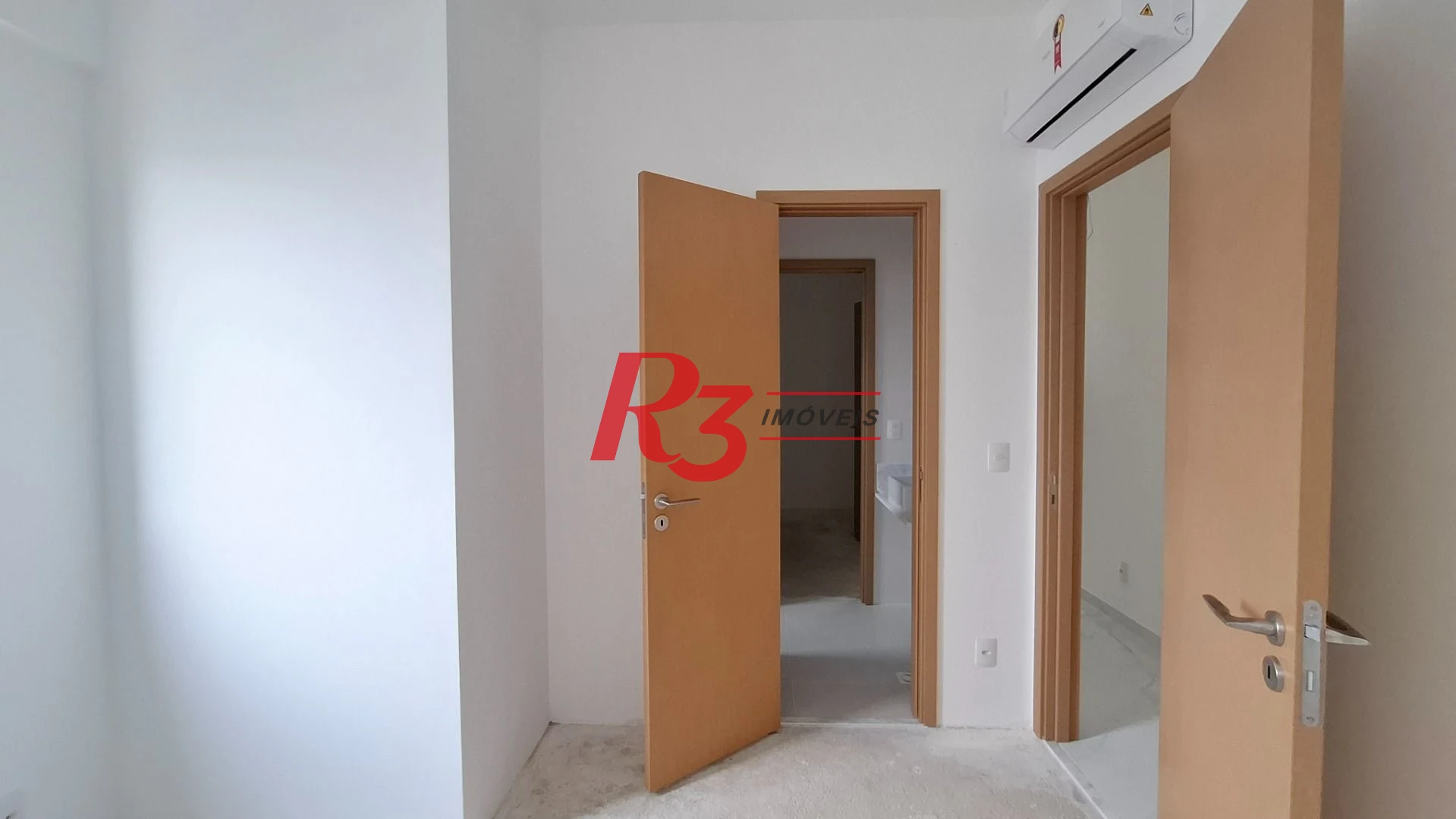 Apartamento com 3 dormitórios à venda, 101 m² por R$ 1.960.000,00 - Gonzaga - Santos/SP